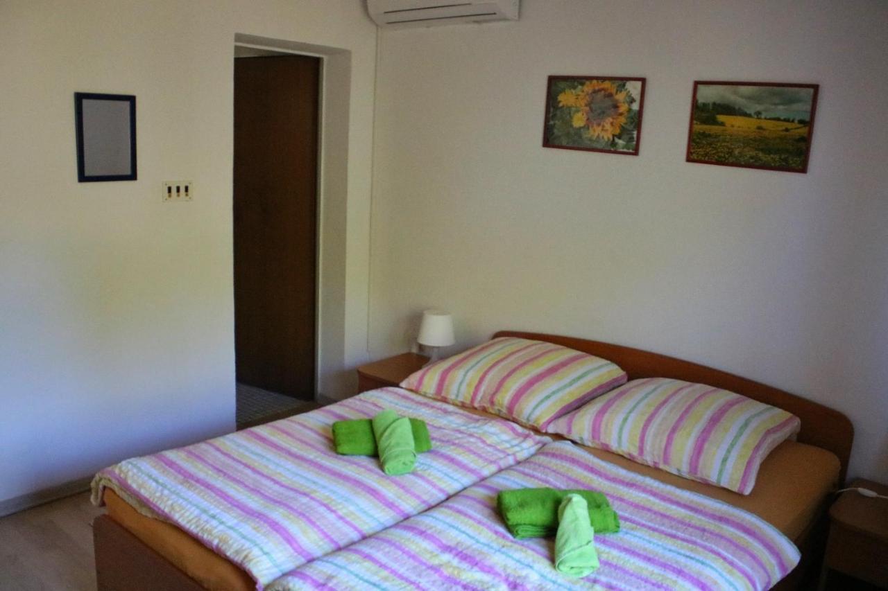 Apartments & Rooms Neno Tribanj-Kruscica Exterior photo